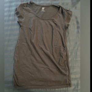H&M maternity t shirt
